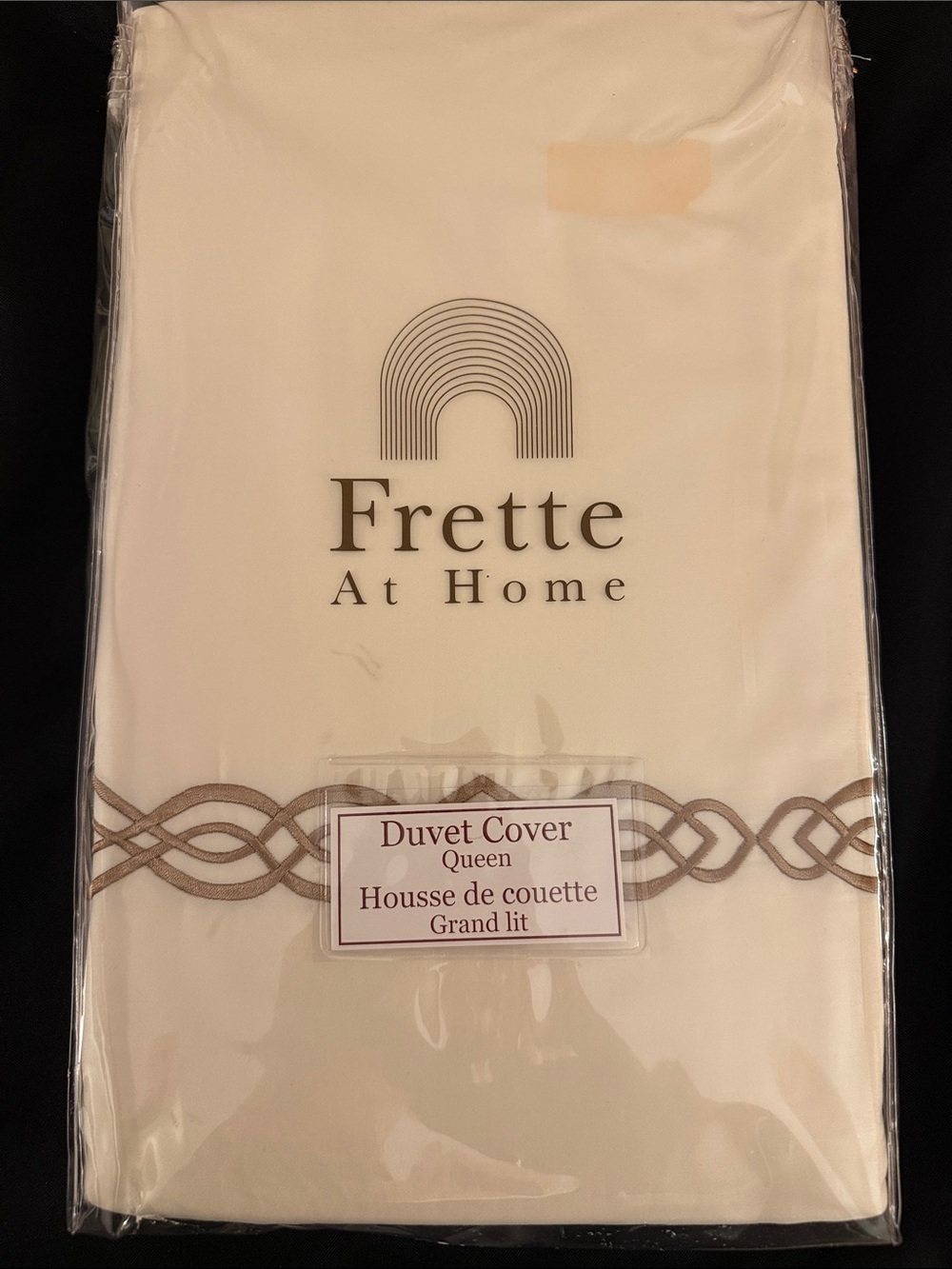 Frette At Home Queen Duvet Cover in Cream with Taupe Trim